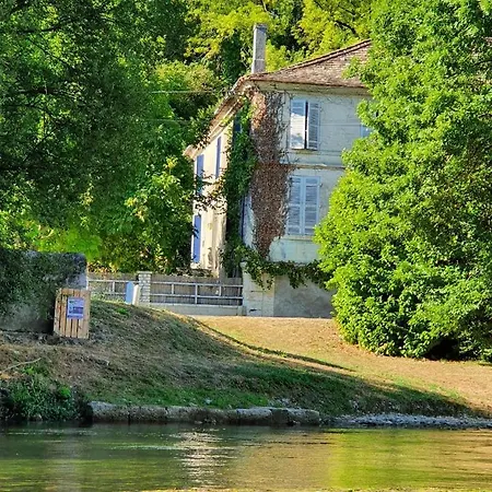 Vue De La Riviere Allemans