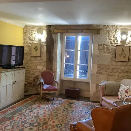 Alojamento de Acomodação e Pequeno-almoço Vue De La Riviere